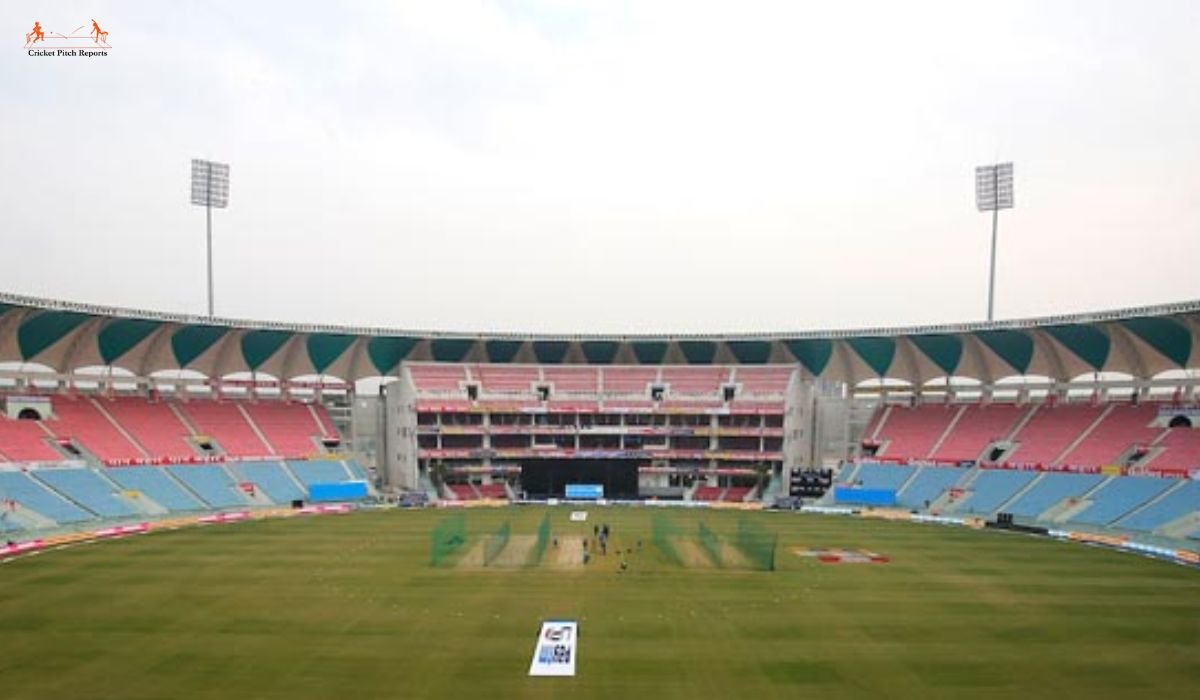 Ekana Cricket Stadium Pitch Report